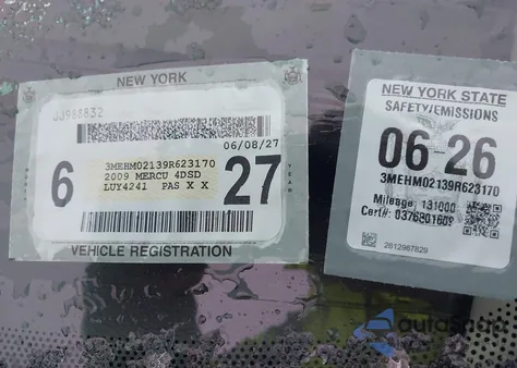 2009 Mercury Milan V6 Premier z USA, uszkodzony, nr VIN 3MEHM02139R623170